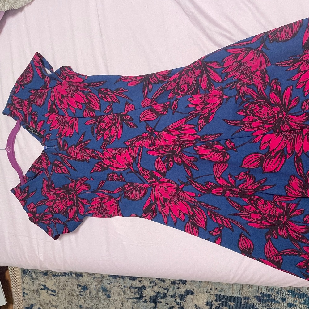 Banana republic size 4 floral dress
